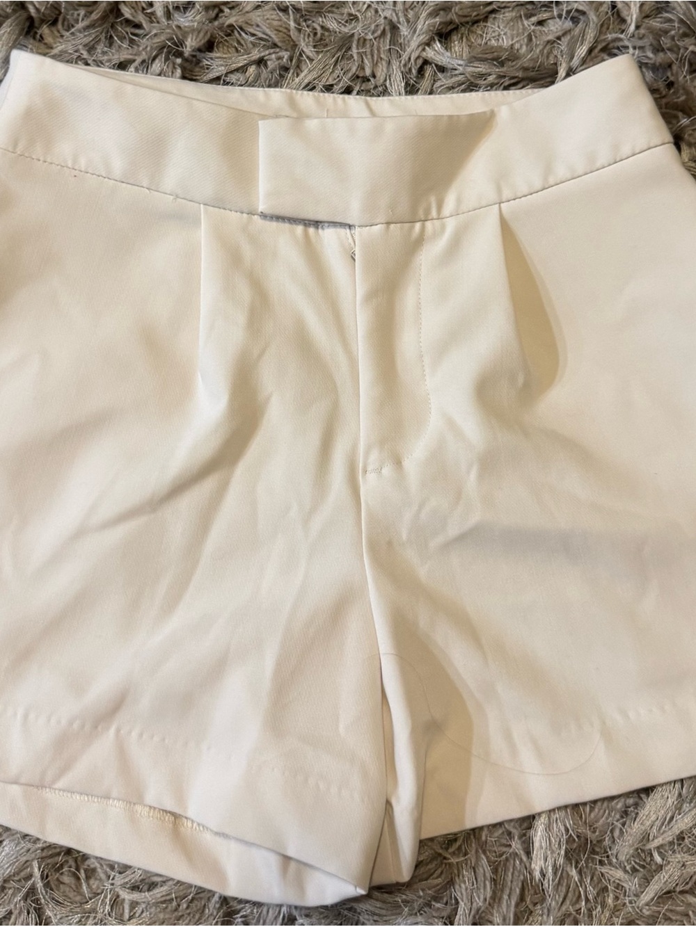 a new day Cream High-Waist Tailored Women’s Shorts